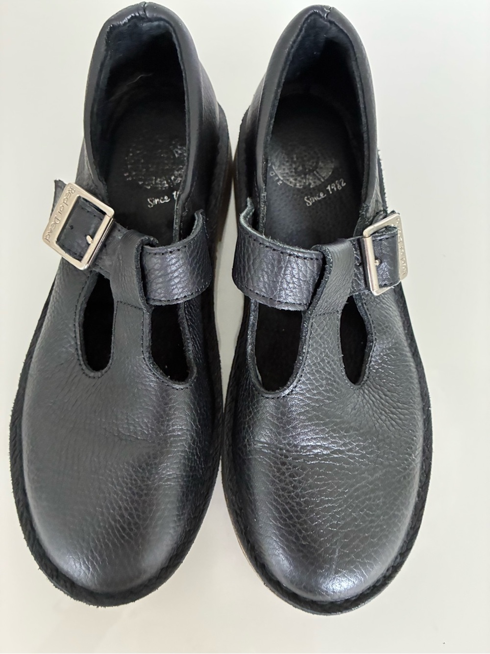 Red Or Dead T Bar Shoes Womens Black Leather Mary Jane Buckle Flats US Size 7.5